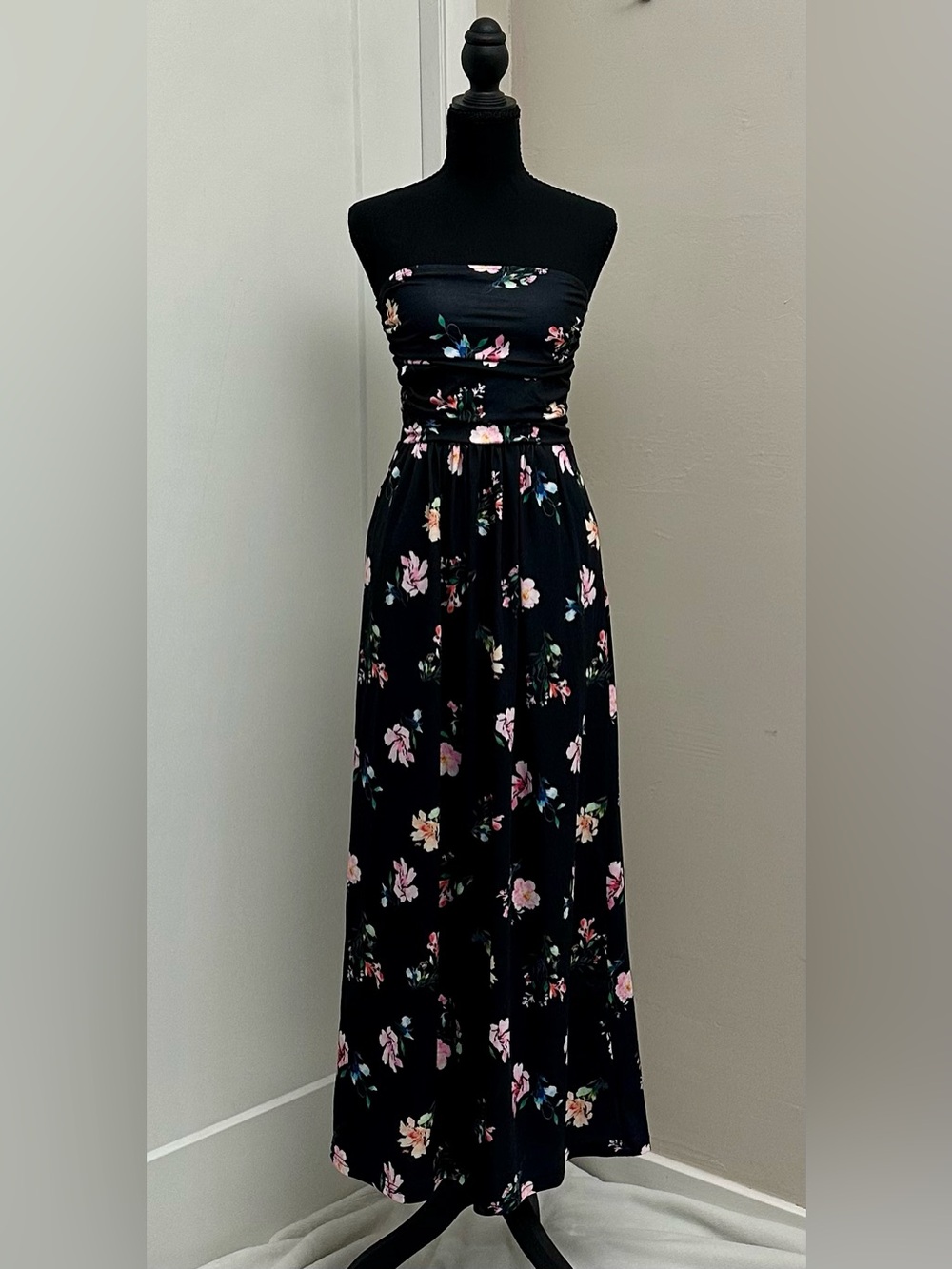 Grace Karin Black Strapless Floral Maxi Dress with Pink Accents